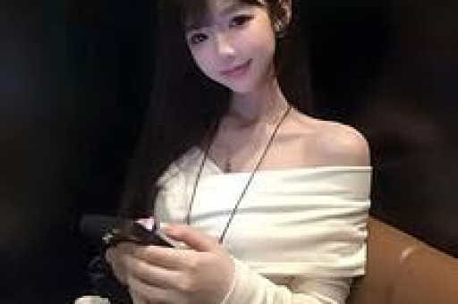 一手好牌打稀碎 三料影后马苏 被黑人驮肩 帮闺蜜撒谎 终究自断前程