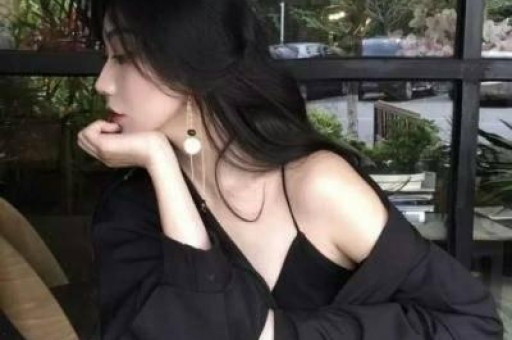 “假洋牌”售后无门带货女演员张静初面临47人集体诉讼