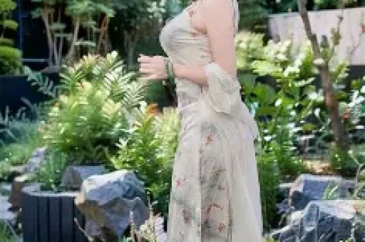 曝霍启山将大婚！女方黑料被扒曾发文辱华网友为如章子怡叫屈