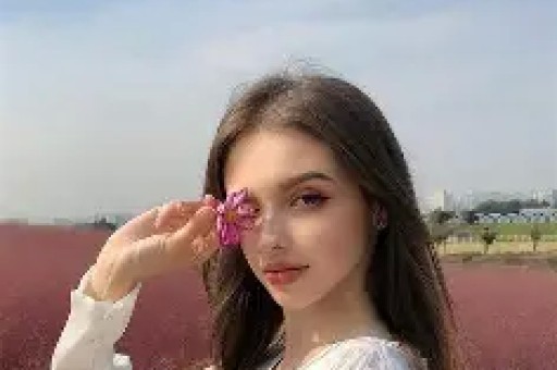 和前男友相爱18年没结婚如今48岁被对方撕上热搜人设崩塌后竟引全网心疼···