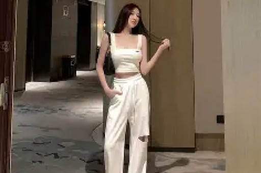290万粉丝网红林思琪被曝晒出千万假捐款凭证1047万里仅47万是自己的钱千万来自两名粉丝